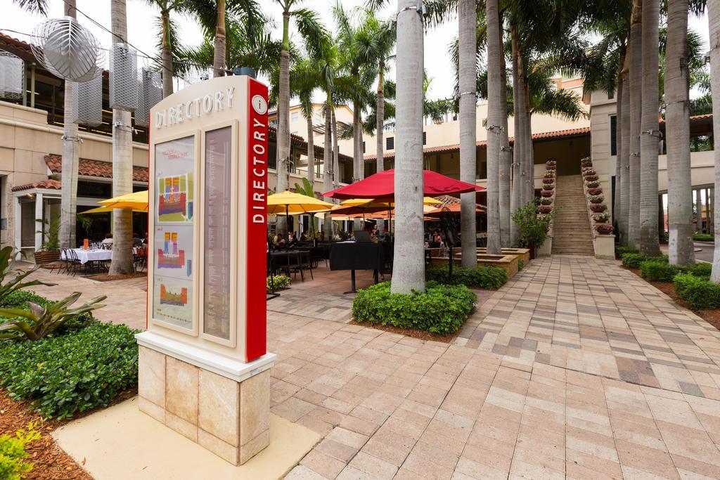 Pelicanstay In Coral Gables Miami Exterior photo