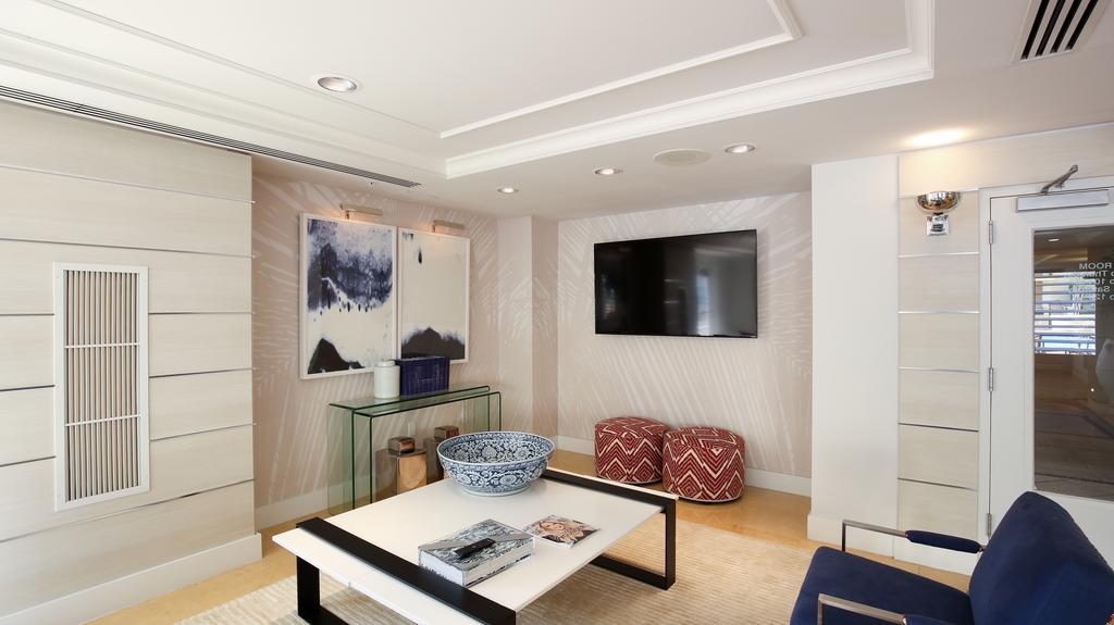 Pelicanstay In Coral Gables Miami Exterior photo