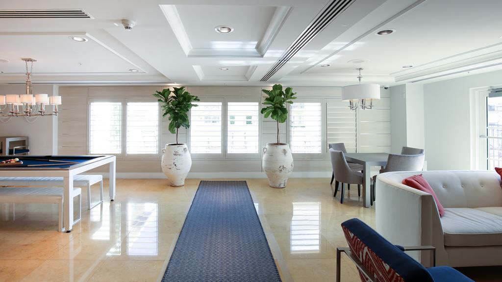 Pelicanstay In Coral Gables Miami Exterior photo